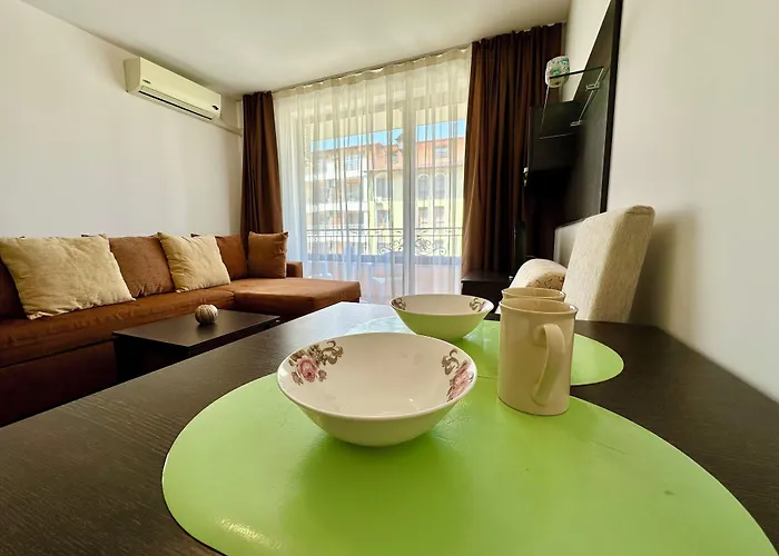 Menada Diamant Apartamento Sunny Beach