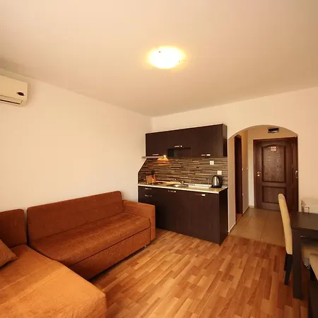 Apartment Menada Diamant *