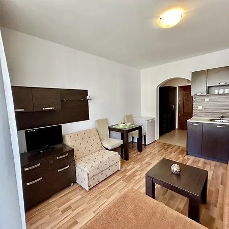 Apartment Menada Diamant *