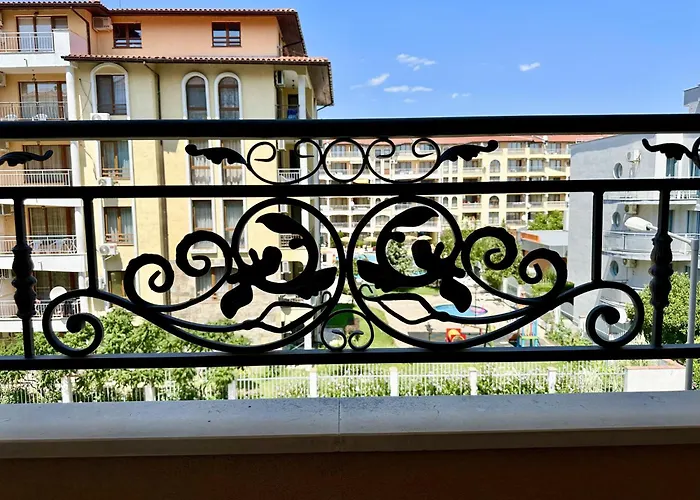 Menada Diamant * Slantchev Briag