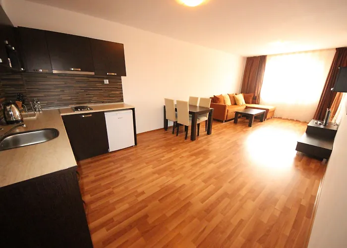 Menada Diamant * Slantchev Briag