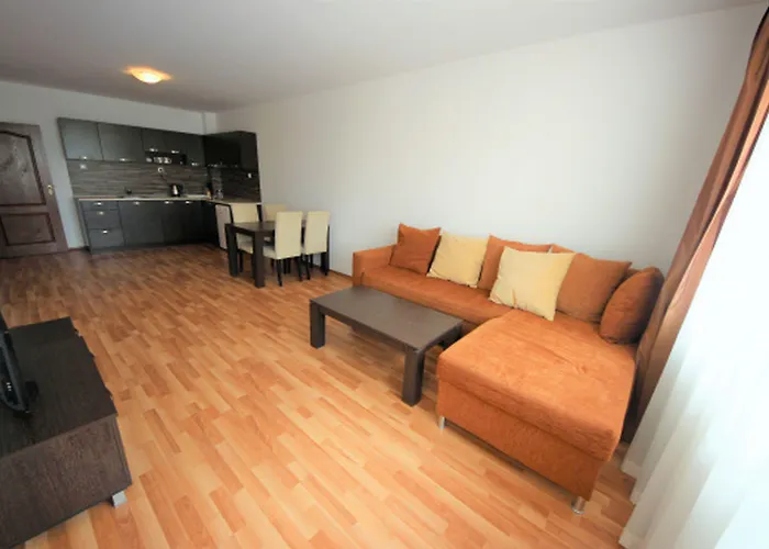 Menada Diamant Slantchev Briag