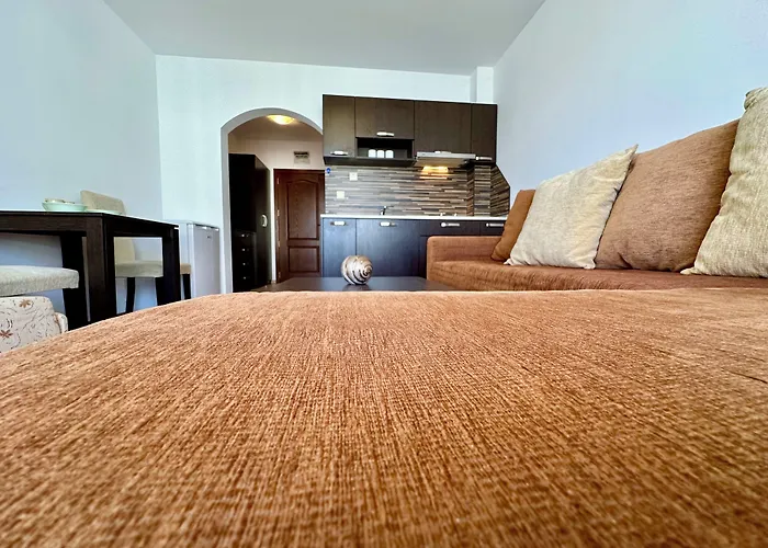 Menada Diamant * Slantchev Briag